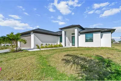 405 NE 15th Ter, Cape Coral, FL 33909 - Photo 23