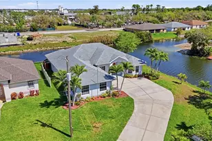 2103 NE 5th Terrace, Cape Coral, FL 33909 - Photo 41