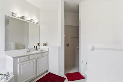 2103 NE 5th Ter, Cape Coral, FL 33909 - Photo 25