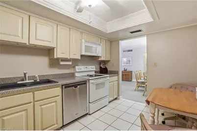 7146 Estero Blvd #PH14, Fort Myers Beach, FL 33931 - Photo 9