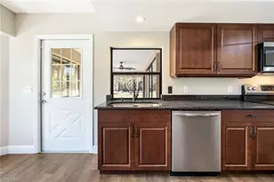 18890 Fox Run Rd, Alva, FL 33920 - Photo 11