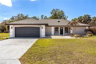 18890 Fox Run Rd, Alva, FL 33920 - Photo 1