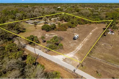 18890 Fox Run Rd, Alva, FL 33920 - Photo 47