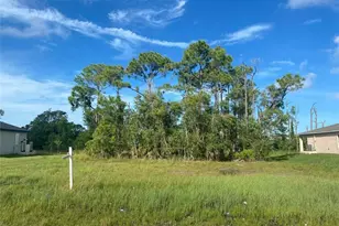 4744 NW 39th Pl, Cape Coral, FL 33993 - Photo 3