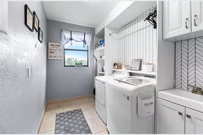 10143 Chesapeake Bay Dr, Fort Myers, FL 33913 - Photo 39