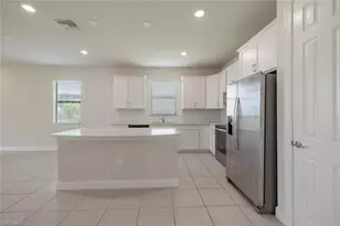 3922 Spotted Eagle Wy, Fort Myers, FL 33966 - Photo 5