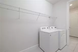 3922 Spotted Eagle Wy, Fort Myers, FL 33966 - Photo 23