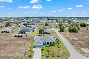 1728 Diplomat Pkwy W, Cape Coral, FL 33993 - Photo 25