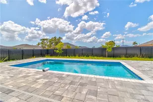 1026 Nelson Rd N, Cape Coral, FL 33993 - Photo 39