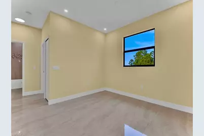 637 Cardinal St E, Lehigh Acres, FL 33974 - Photo 15