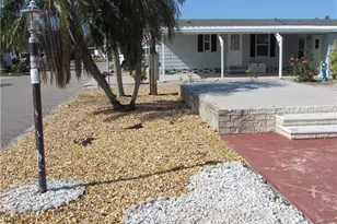 4958 Mullette Ln, Saint James City, FL 33956 - Photo 9