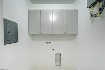 940 Lakeside Dr, Lehigh Acres, FL 33974 - Photo 23