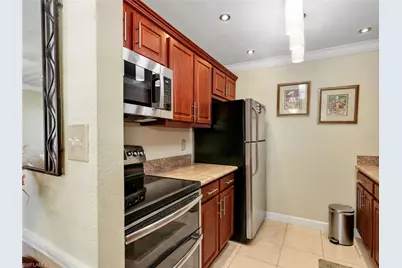431 Van Buren St #C6, Fort Myers, FL 33916 - Photo 9