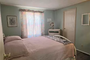 561 Winning Way, North Fort Myers, FL 33917 - Photo 19