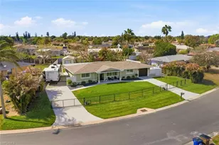 1437 Alwynne Dr N, Lehigh Acres, FL 33936 - Photo 3