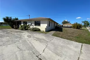 801 SE 5th Ave, Cape Coral, FL 33990 - Photo 15