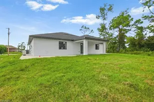 541 Chalet Ave S, Lehigh Acres, FL 33974 - Photo 11