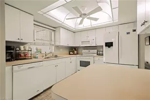 408 SE 23rd Terrace, Cape Coral, FL 33990 - Photo 7