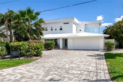 2302 SE 28th St, Cape Coral, FL 33904 - Photo 11