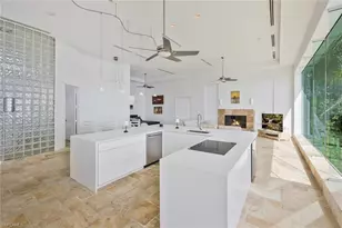 2302 SE 28th St, Cape Coral, FL 33904 - Photo 21