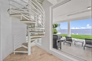 2302 SE 28th St, Cape Coral, FL 33904 - Photo 29