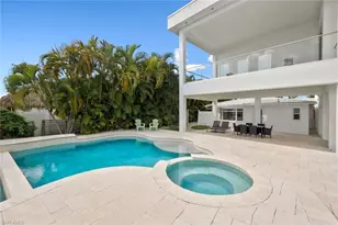 2302 SE 28th St, Cape Coral, FL 33904 - Photo 7