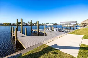 13413 Mini Way, Fort Myers, FL 33905 - Photo 5