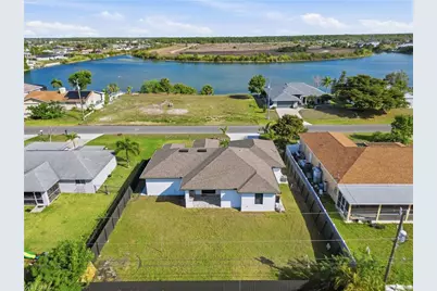 1108 NE 19th Ter, Cape Coral, FL 33909 - Photo 13