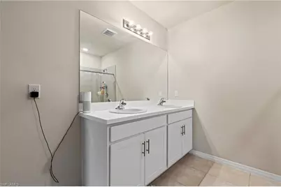 429 Tropicana Pkwy W, Cape Coral, FL 33993 - Photo 9