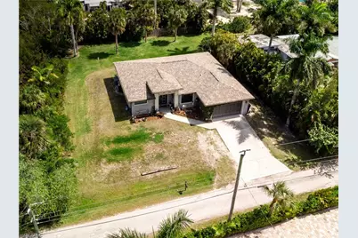 14661 Martin Dr, Fort Myers, FL 33908 - Photo 5