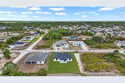 2517 24th St W, Lehigh Acres, FL 33971 - Photo 13