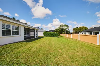 183 Destiny Cir, Cape Coral, FL 33990 - Photo 33