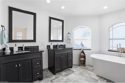 2827 SW 33rd St, Cape Coral, FL 33914 - Photo 31