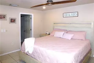 513 SE 16th Pl, Cape Coral, FL 33990 - Photo 15