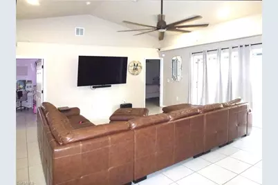 513 SE 16th Pl, Cape Coral, FL 33990 - Photo 7