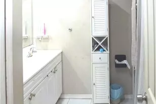 513 SE 16th Pl, Cape Coral, FL 33990 - Photo 17