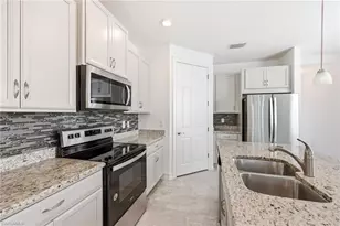 28347 Captiva Shell Loop, Bonita Springs, FL 34135 - Photo 11