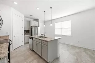 28347 Captiva Shell Loop, Bonita Springs, FL 34135 - Photo 9