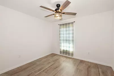 3820 Hillandale St, Fort Myers, FL 33905 - Photo 17