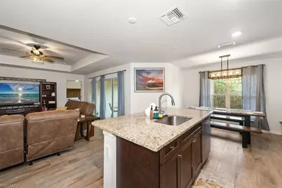 3820 Hillandale St, Fort Myers, FL 33905 - Photo 5