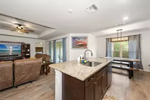 3820 Hillandale St, Fort Myers, FL 33905 - Photo 5