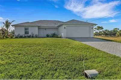 1210 NE 19th Pl, Cape Coral, FL 33909 - Photo 1