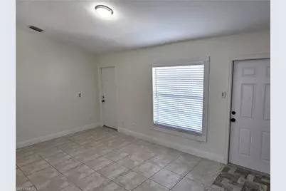 2304 Christopher Ave N, Lehigh Acres, FL 33971 - Photo 5