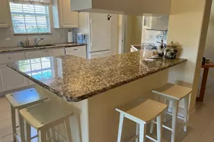 3013 Futuna Ln, Naples, FL 34119 - Photo 9