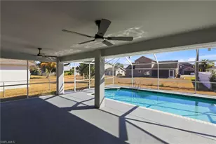 410 SE 7th St, Cape Coral, FL 33990 - Photo 39
