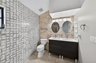 305 SE 19th Terrace, Cape Coral, FL 33990 - Photo 11