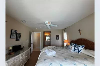 546 SE 4th St, Cape Coral, FL 33990 - Photo 47