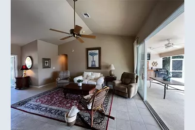 546 SE 4th St, Cape Coral, FL 33990 - Photo 33