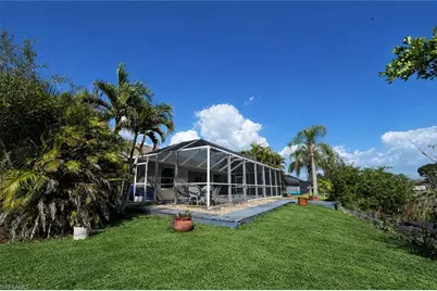 546 SE 4th St, Cape Coral, FL 33990 - Photo 15