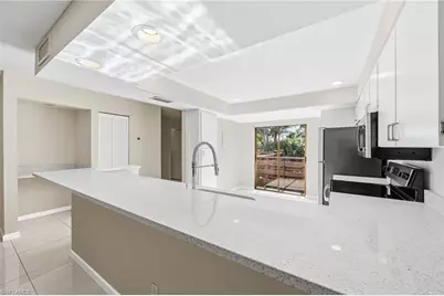 116 Pinebrook Dr, Fort Myers, FL 33907 - Photo 7